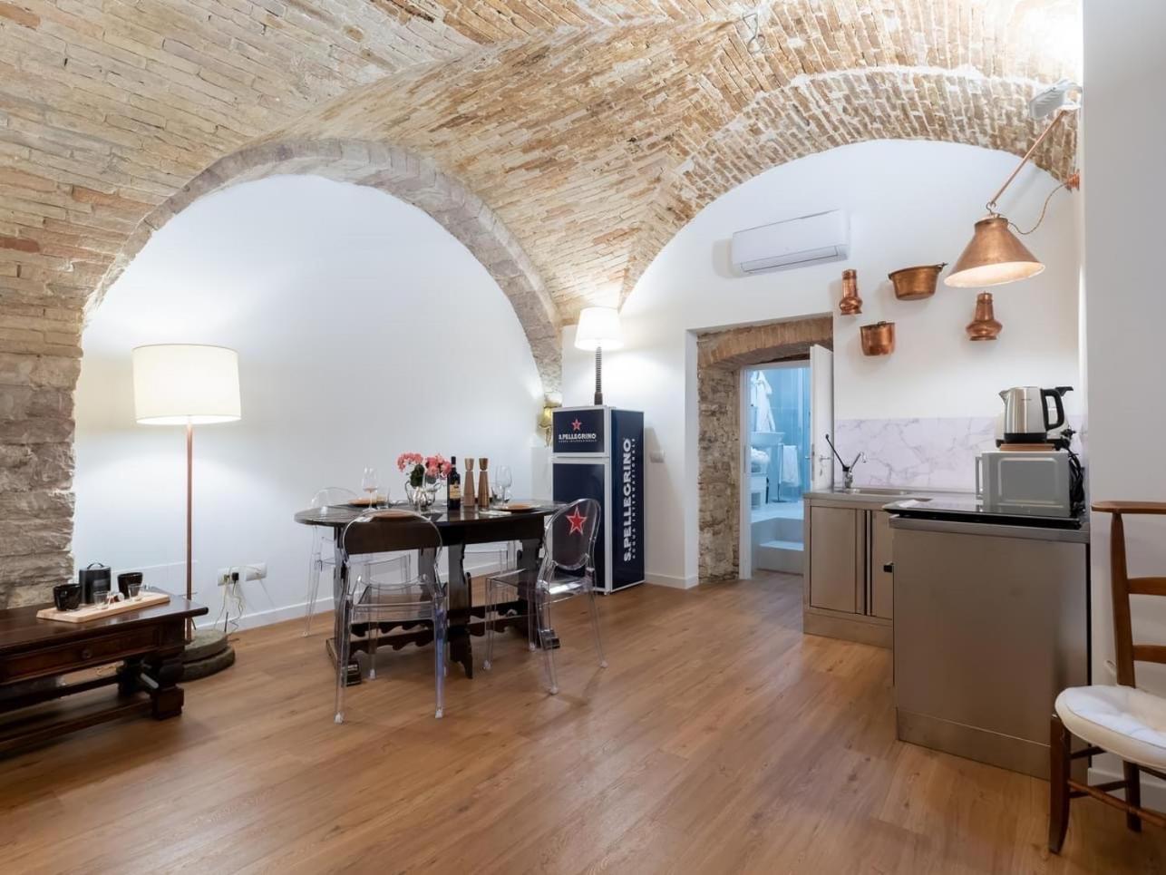 Saint Francis Apartment Assisi Bagian luar foto