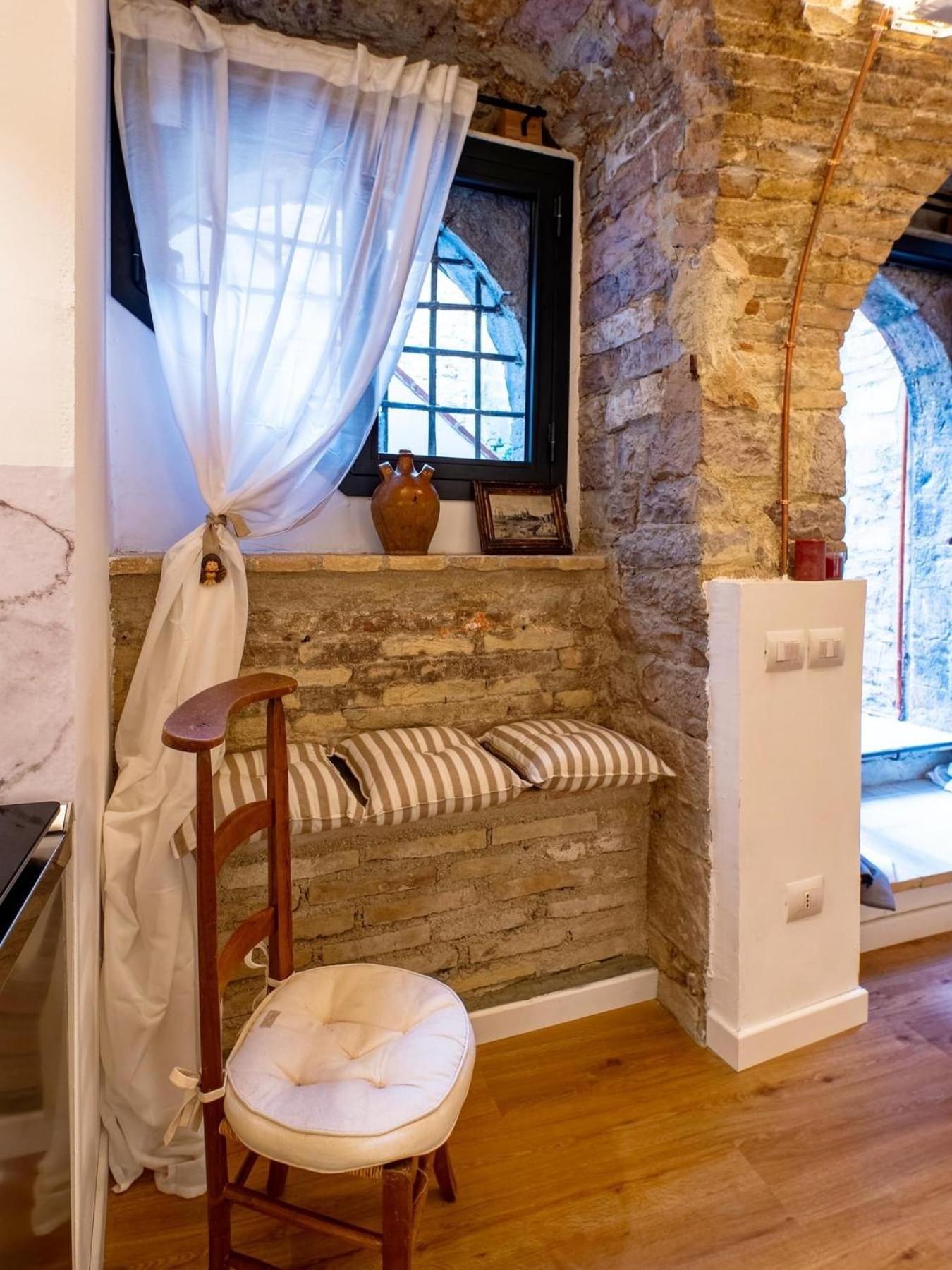 Saint Francis Apartment Assisi Bagian luar foto